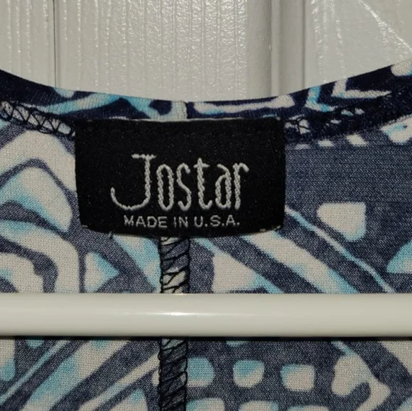 Jostar Geometric Patterned Top - Picture 3 of 8